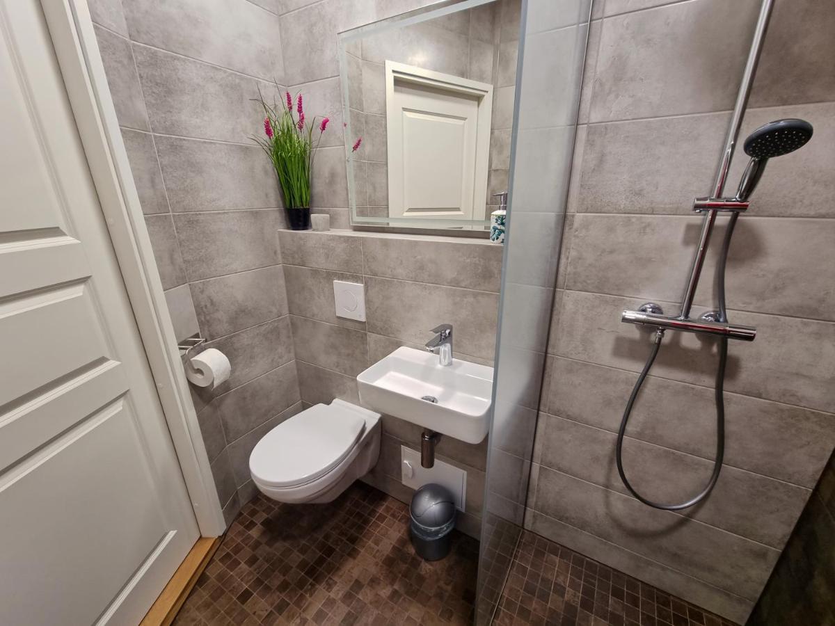 Kristella Kesklinna Apartment Hapsal Exteriör bild